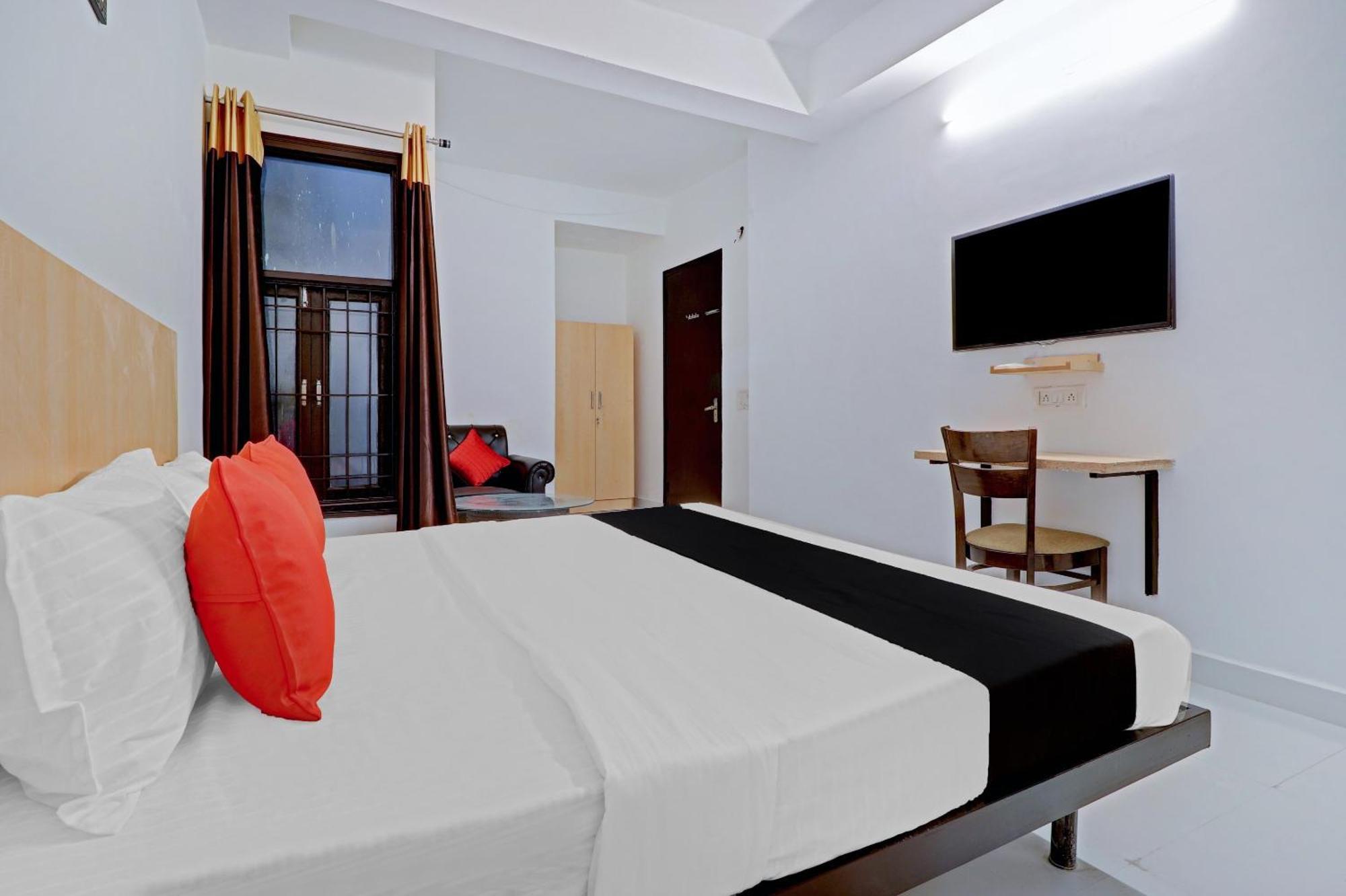 Hotel O Vasundhra Grand Ghaziabad Eksteriør billede